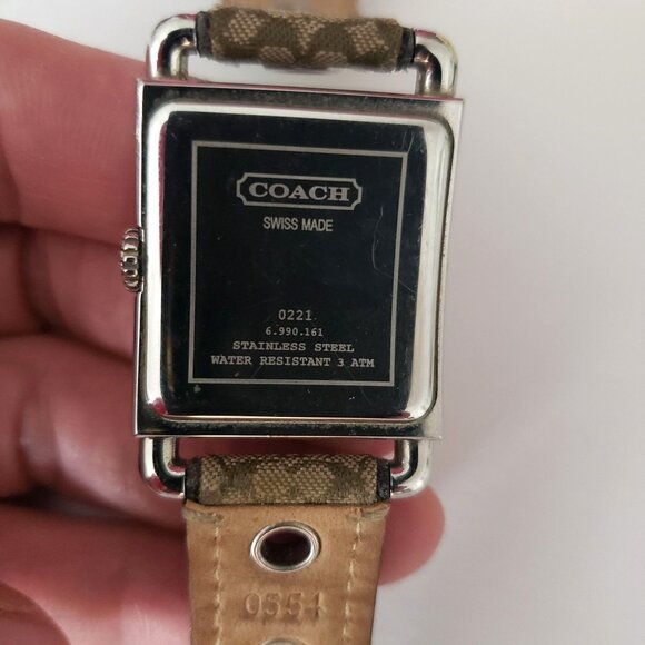 Vtg Coach Tank Watch Swiss Quartz Stainless Water Resistant Signature “C” Band - Picture 5 of 16